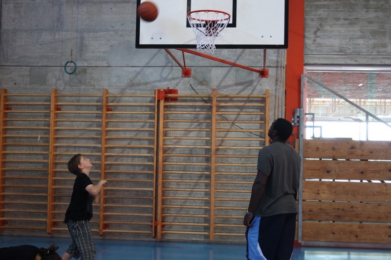 Village Camps International Summer Camp Leysin, Switzerland 2025-08-09 https://www.villagecamps.com/journals_admin/images/691-23-sports (40).jpg